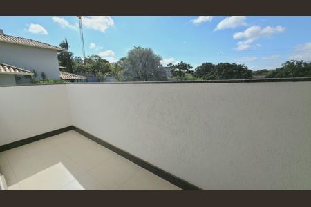 Varanda sala  de casa para alugar com 3 quartos, 240m² em Lagoa Mansões , Lagoa Santa