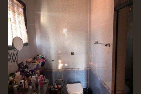 Casa de condomínio à venda com 413m², 3 quartos e 3 vagasBanheiro