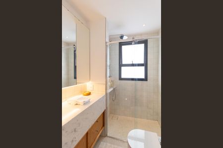Apartamento para alugar com 110m², 3 quartos e 4 vagas Apartamento para alugar com 110m², 3 quartos e 4 vagasBanheiro da Suíte 3
