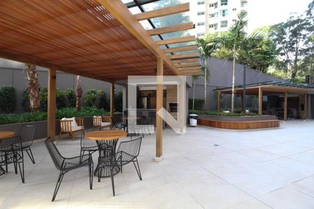 Apartamento para alugar com 110m², 3 quartos e 4 vagas Apartamento para alugar com 110m², 3 quartos e 4 vagasÁrea comum - Churrasqueira