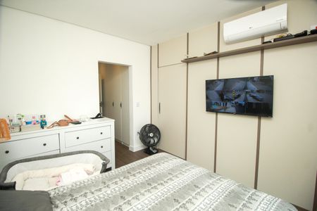 Casa à venda com 126m², 3 quartos e 3 vagas Casa à venda com 126m², 3 quartos e 3 vagasSuíte