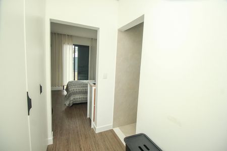 Casa à venda com 126m², 3 quartos e 3 vagas Casa à venda com 126m², 3 quartos e 3 vagasCloset