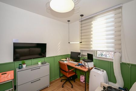 Apartamento à venda com 75m², 3 quartos e 1 vagaQuarto 2