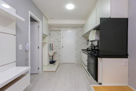 Sala de apartamento para alugar com 1 quarto, 24m² em Paraíso do Morumbi, São Paulo