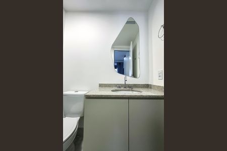 Apartamento à venda com 76m², 2 quartos e 1 vagaBanheiro da Suíte