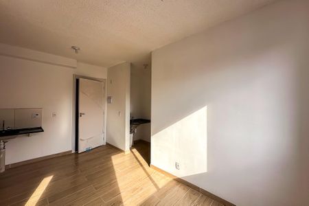 Apartamento para alugar com 34m², 2 quartos e sem vagaSala