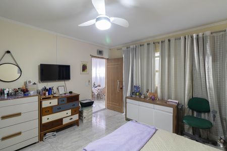 Casa à venda com 152m², 3 quartos e 2 vagasQuarto 1