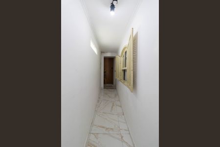 Casa à venda com 152m², 3 quartos e 2 vagasCorredor