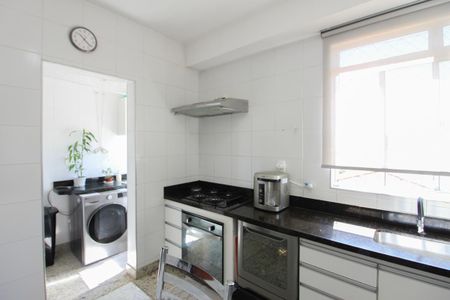 Apartamento à venda com 91m², 3 quartos e 2 vagasCozinha