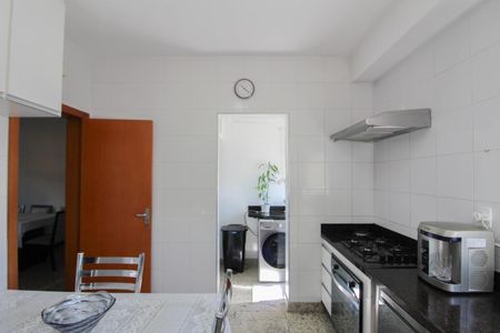 Apartamento à venda com 91m², 3 quartos e 2 vagasCozinha