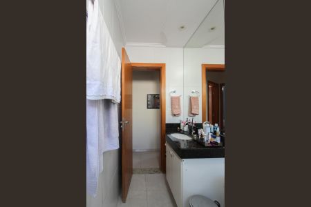 Apartamento à venda com 91m², 3 quartos e 2 vagasBanheiro Social