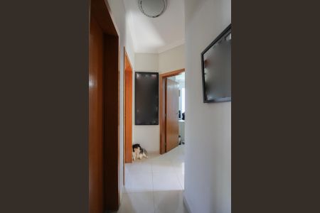 Apartamento à venda com 91m², 3 quartos e 2 vagasCorredor