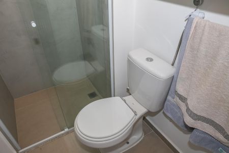 Banheiro de kitnet/studio à venda com 1 quarto, 23m² em Perdizes, São Paulo