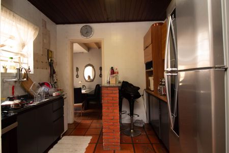 Casa à venda com 600m², 5 quartos e 3 vagas Casa à venda com 600m², 5 quartos e 3 vagasCozinha
