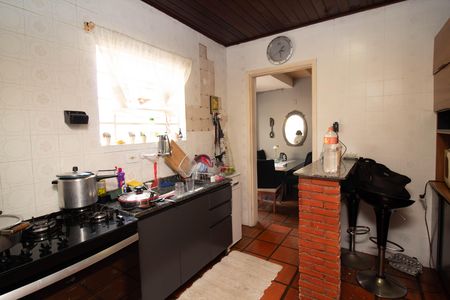 Casa à venda com 600m², 5 quartos e 3 vagas Casa à venda com 600m², 5 quartos e 3 vagasCozinha
