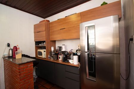 Casa à venda com 600m², 5 quartos e 3 vagas Casa à venda com 600m², 5 quartos e 3 vagasCozinha
