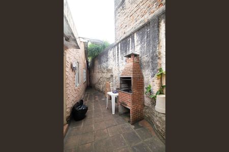 Casa à venda com 600m², 5 quartos e 3 vagas Casa à venda com 600m², 5 quartos e 3 vagasÁrea externa