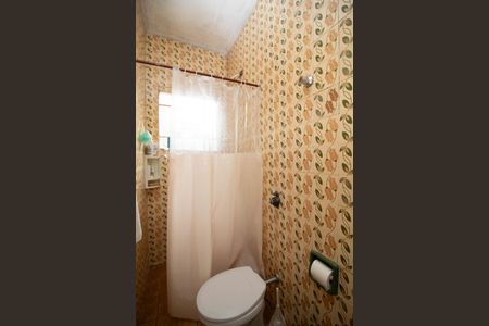 Casa à venda com 600m², 5 quartos e 3 vagas Casa à venda com 600m², 5 quartos e 3 vagasBanheiro da Suíte 1