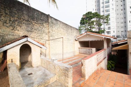 Casa à venda com 600m², 5 quartos e 3 vagas Casa à venda com 600m², 5 quartos e 3 vagasÁrea externa
