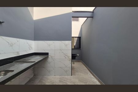 Casa à venda com 86m², 3 quartos e 2 vagasÁrea de serviço 