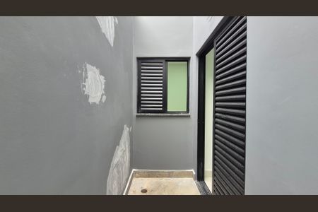 Casa à venda com 86m², 3 quartos e 2 vagasSuíte 