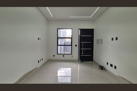 Casa à venda com 86m², 3 quartos e 2 vagasSala 