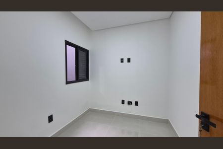 Casa à venda com 86m², 3 quartos e 2 vagasQuarto 2