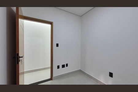 Casa à venda com 86m², 3 quartos e 2 vagasQuarto 