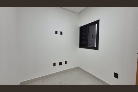 Casa à venda com 86m², 3 quartos e 2 vagasQuarto 