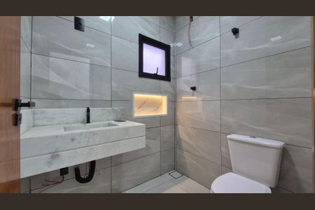 Casa à venda com 86m², 3 quartos e 2 vagasBanheiro 