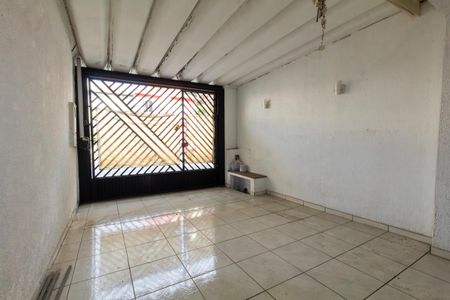 Garagem de casa à venda com 2 quartos, 120m² em Vila Gomes Cardim, São Paulo