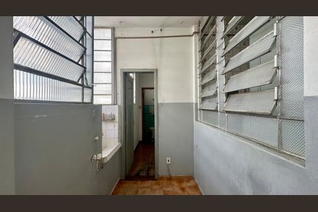 Apartamento à venda com 95m², 3 quartos e 1 vagaÁrea de serviço 