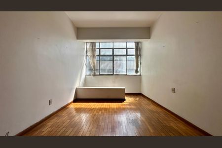 Sala  de apartamento à venda com 3 quartos, 95m² em Funcionários, Belo Horizonte