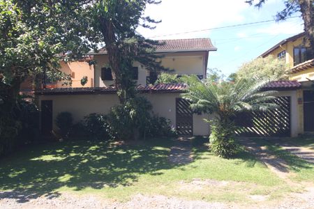 Casa à venda com 212m², 3 quartos e 5 vagasFachada