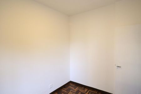 Apartamento para alugar com 66m², 2 quartos e 1 vagaQuarto 1