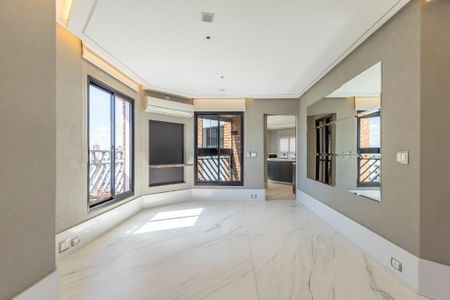 Apartamento à venda com 440m², 4 quartos e 4 vagas Apartamento à venda com 440m², 4 quartos e 4 vagasFoto 05