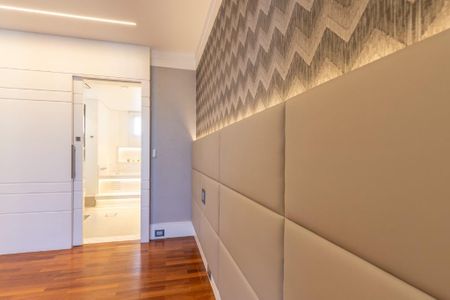 Apartamento à venda com 440m², 4 quartos e 4 vagas Apartamento à venda com 440m², 4 quartos e 4 vagasFoto 30