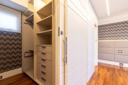 Apartamento à venda com 440m², 4 quartos e 4 vagas Apartamento à venda com 440m², 4 quartos e 4 vagasFoto 25