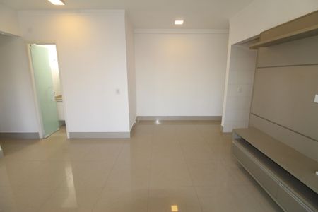 Apartamento para alugar com 70m², 2 quartos e 2 vagasSala