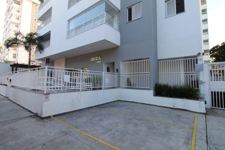 Apartamento para alugar com 70m², 2 quartos e 2 vagasPortaria