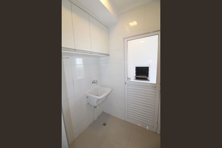 Apartamento para alugar com 70m², 2 quartos e 2 vagasÁrea de Serviço