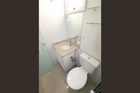 Apartamento para alugar com 70m², 2 quartos e 2 vagasBanheiro