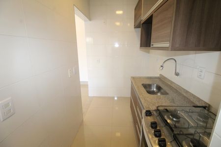 Apartamento para alugar com 70m², 2 quartos e 2 vagasCozinha