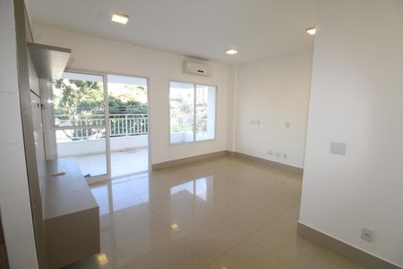 Apartamento para alugar com 70m², 2 quartos e 2 vagasSala