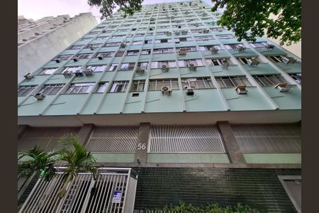 Apartamento para alugar com 65m², 2 quartos e sem vagaFachada 