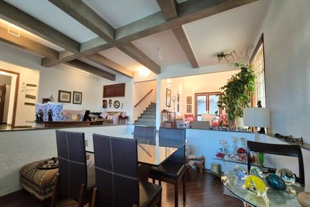 Casa de condomínio para alugar com 398m², 4 quartos e 4 vagasSala 2 