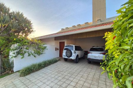 Casa de condomínio para alugar com 398m², 4 quartos e 4 vagasGaragem