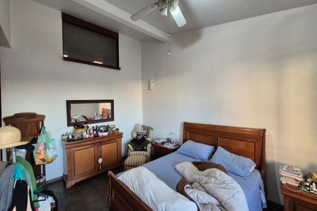 Casa de condomínio para alugar com 398m², 4 quartos e 4 vagasQuarto 4 - Suíte