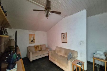 Casa de condomínio para alugar com 398m², 4 quartos e 4 vagasSala de TV