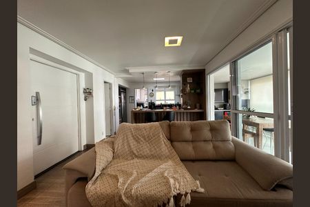 Apartamento à venda com 3 quartos, 104m² em Vila Lucia Elvira, São Paulo